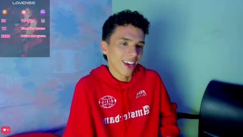 Snapshot of seantroyy chatting on January 7, 4:20 am Sean online show from January 7, 4:20 am