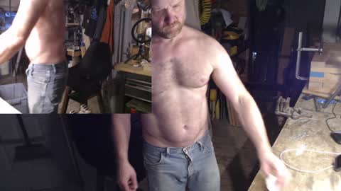 Snapshot of seattlemanwhore chatting on January 13, 4:08 pm Seattlemanwhore online show from January 13, 4:08 pm