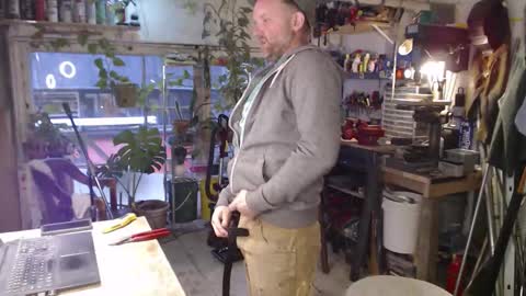 Snapshot of seattlemanwhore chatting on October 27, 3:25 pm Seattlemanwhore online show from October 27, 3:25 pm