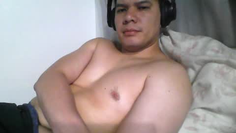 seb5759 online show from April 16, 5:18 am