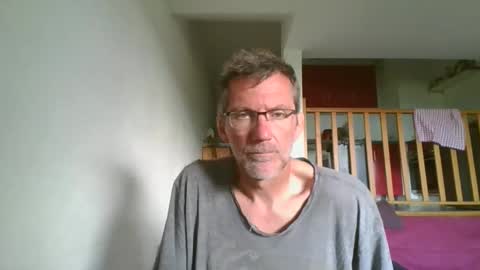 seb846894 online show from May 12, 6:33 am
