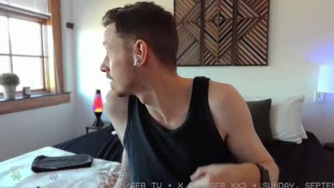 Snapshot of seb_tv chatting on September 28, 7:56 pm Sebastian online show from September 28, 7:56 pm