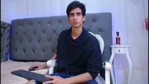 sebalexis7 online show from October 19, 4:28 am