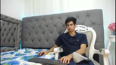 Snapshot of sebalexis7 chatting on October 7, 6:17 am sebalexis7 online show from October 7, 6:17 am