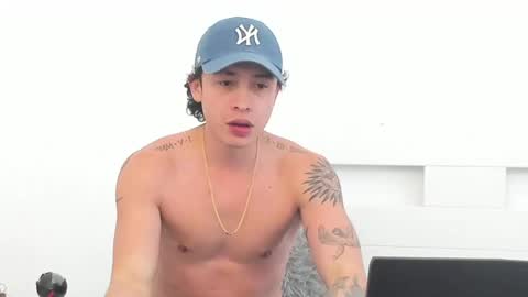 SEBASTIAN online show from March 5, 4:02 pm