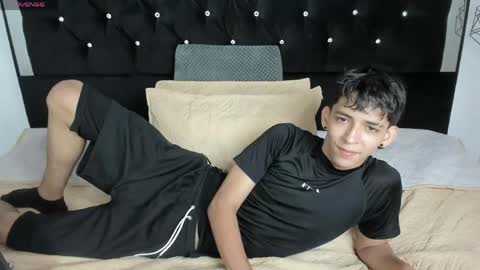 Sebastian Alvarez online show from May 1, 2:26 am