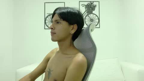 Snapshot of sebas_lover_ chatting on October 11, 10:36 pm sebas_lover_ online show from October 11, 10:36 pm