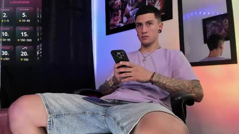 Sebastian online show from April 29, 8:26 pm