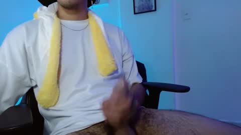 Snapshot of sebasmattxxl8 chatting on March 6, 11:09 pm Sebas online show from March 6, 11:09 pm