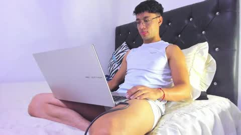 SEBAS  online show from January 15, 2:49 am