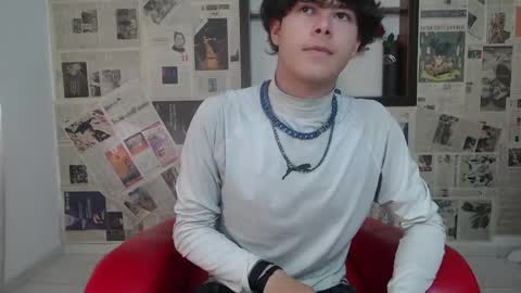 sebastian_rougue online show from April 28, 9:08 pm