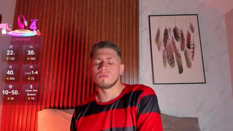 Snapshot of sebastianmaximoff chatting on October 14, 8:27 pm Sebastian online show from October 14, 8:27 pm