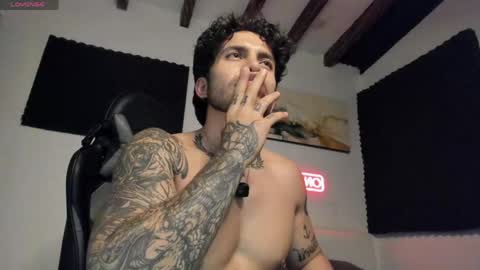 Lucian Sinclair online show from April 23, 2:38 am