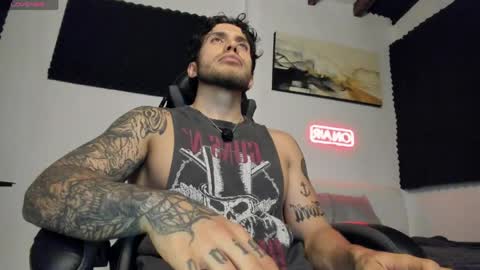 Lucian Sinclair online show from April 22, 2:29 am