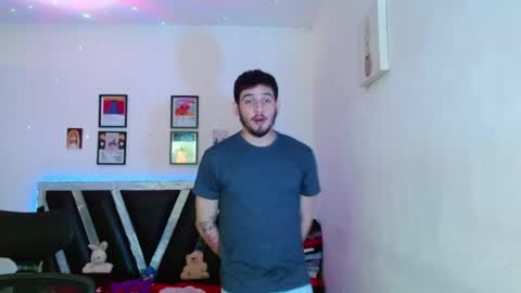 Sebas online show from May 9, 9:49 pm
