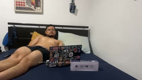 sebaz044 online show from October 18, 5:12 am