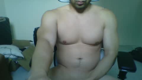 Snapshot of sebbohk chatting on February 9, 12:18 am Sebbo online show from February 9, 12:18 am