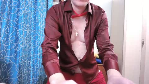 Snapshot of secret_lover_xxx chatting on December 3, 6:24 am Secret lover XXX online show from December 3, 6:24 am