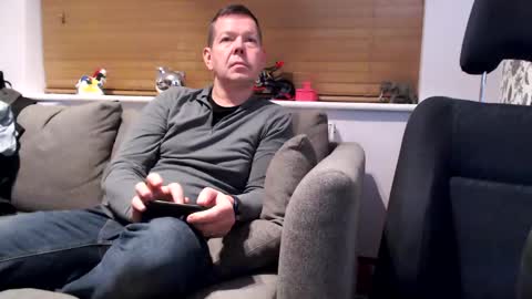 BJ online show from February 1, 10:44 pm