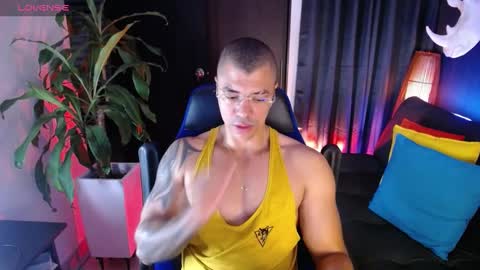 Snapshot of seddy_ chatting on January 17, 8:45 am sed online show from January 17, 8:45 am