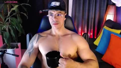 Snapshot of seddy_ chatting on February 21, 7:55 am sed online show from February 21, 7:55 am