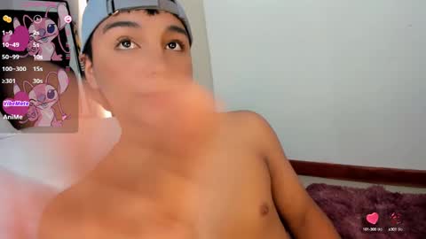 Snapshot of seductivo_jr chatting on February 12, 4:23 am seductivo online show from February 12, 4:23 am