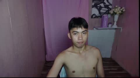 Snapshot of selene_0417 chatting on October 24, 7:21 am Aprilane online show from October 24, 7:21 am