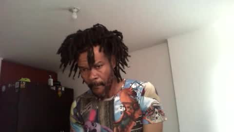 Snapshot of semental24cm chatting on September 26, 7:22 pm semental24cm online show from September 26, 7:22 pm