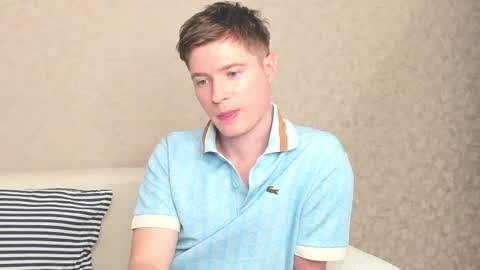 Snapshot of semyonone chatting on October 10, 6:24 pm Semyon online show from October 10, 6:24 pm