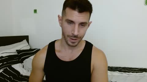 Snapshot of serafino94 chatting on December 23, 9:38 am serafino94 online show from December 23, 9:38 am
