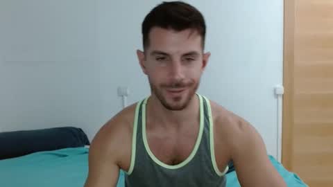 Snapshot of serafino94 chatting on February 8, 2:04 am serafino94 online show from February 8, 2:04 am