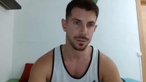 Snapshot of serafino94 chatting on February 25, 7:20 am serafino94 online show from February 25, 7:20 am