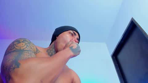 Snapshot of sergio__ferrer chatting on October 14, 2:18 am SERGIO FERRER online show from October 14, 2:18 am