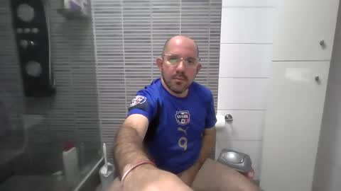 Snapshot of sergioruzafa80 chatting on December 17, 2:55 am Sergio Russafa online show from December 17, 2:55 am
