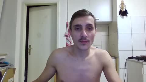 Snapshot of serhio27 chatting on December 14, 4:42 pm meta23meta online show from December 14, 4:42 pm