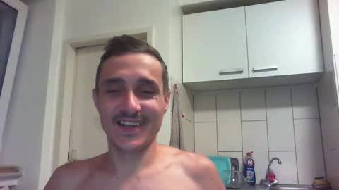 Snapshot of serhio27 chatting on September 27, 6:39 pm meta23meta online show from September 27, 6:39 pm