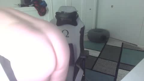 serk1122 online show from March 11, 6:15 pm