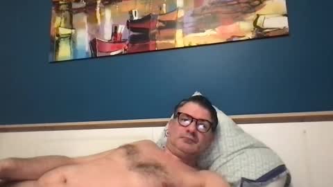 Snapshot of sesamechris92 chatting on January 16, 6:56 am sesamechris92 online show from January 16, 6:56 am