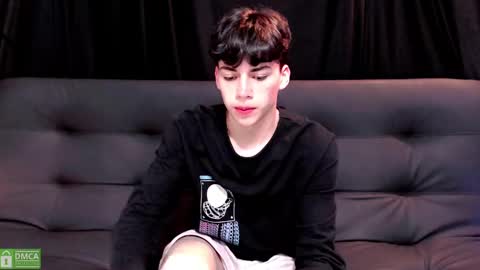 seth_ryder online show from December 14, 9:29 am