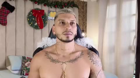 Snapshot of seth_vega_ chatting on December 29, 7:22 pm HEY IM SETH online show from December 29, 7:22 pm
