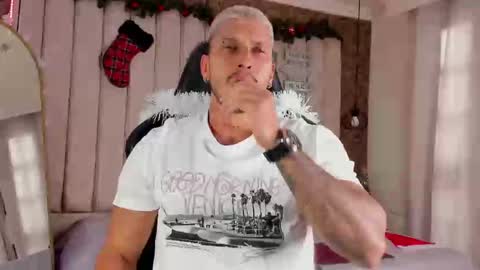 Snapshot of seth_vega_ chatting on December 20, 6:56 pm HEY IM SETH online show from December 20, 6:56 pm