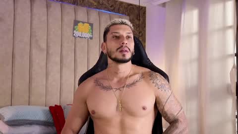 Snapshot of seth_vega_ chatting on January 13, 6:16 pm HEY IM SETH online show from January 13, 6:16 pm