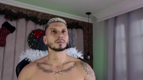 Snapshot of seth_vega_ chatting on December 31, 2:58 pm HEY IM SETH online show from December 31, 2:58 pm