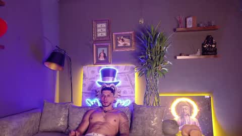 HEY IM SETH online show from March 21, 10:03 pm