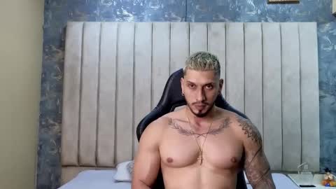 Snapshot of seth_vega_ chatting on March 11, 7:58 pm HEY IM SETH online show from March 11, 7:58 pm