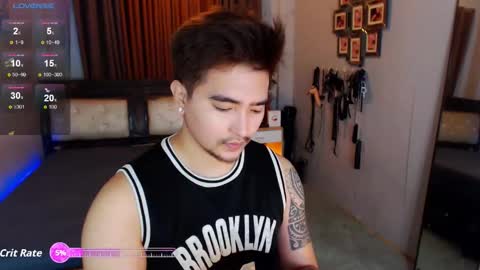 AXEL online show from October 19, 11:57 am