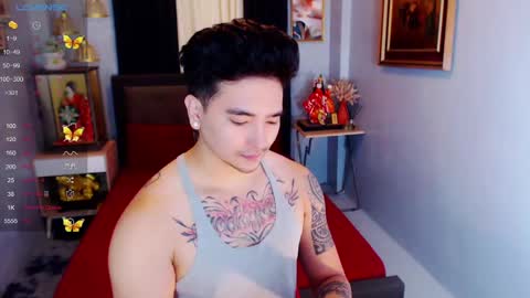 AXEL online show from February 8, 6:33 am