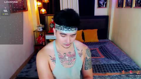 AXEL online show from December 16, 3:30 am