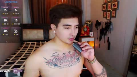 AXEL online show from October 27, 1:41 am