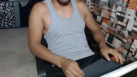 arnold online show from December 14, 2:29 am